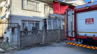Şofbenden çıkan yangın itfaiyeyi harekete geçirdi: 1 kişi dumandan etkilendi