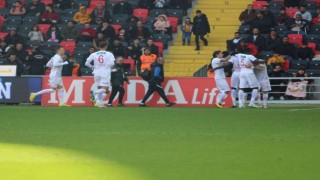 Spor Toto Süper Lig: Gaziantep FK: 0 - DG Sivasspor: 1 (İlk yarı)