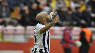 Spor Toto Süper Lig: Kayserispor: 0 - Beşiktaş: 1 (Maç devam ediyor)
