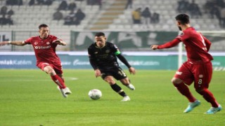 Spor Toto Süper Lig: Konyaspor: 1 - Sivasspor: 1 (İlk yarı)