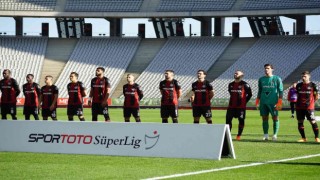 Spor Toto Süper Ligde Haliç derbisi heyecanı