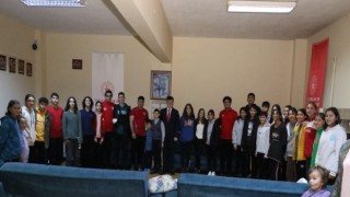 Sporcu eğitim merkezinde moral yemeği