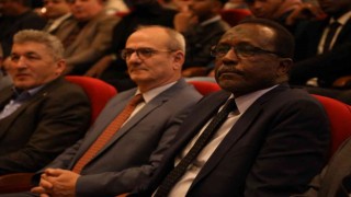 Sudan Büyükelçisi Eltayeb, BARÜyü ziyaret etti