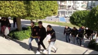 Tartıştığı kişinin önce kafasına silah dayadı sonra ateş etti