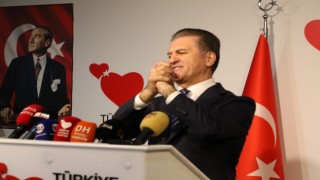 TDP Başkanı Sarıgül: İsveç Başbakanına İncil gönderdim