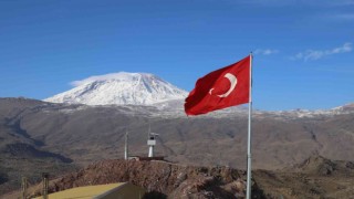 Terörden arındırılan Ağrı Dağının eteğine kurulan üs bölgesi ile çevrenin güvenliği sağlanacak