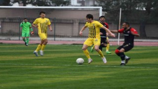 TFF 2. Lig: Tarsus İdman Yurdu: 0 - Anagold 24 Erzincanspor: 4