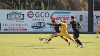TFF 3. Lig: Belediye Derincespor: 1 - Karşıyaka: 1