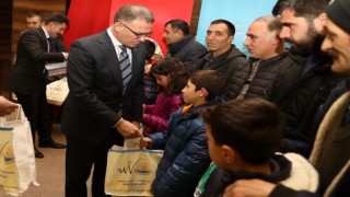 Tip 1 diyabet hastası çocuklara sensörlü şeker ölçüm cihazı dağıtıldı