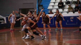 TKBL: İzmit Belediyespor: 86 - Elazığ Basketbol: 78