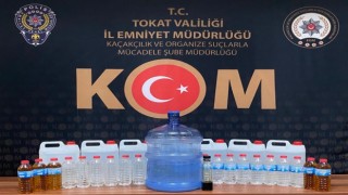 Tokatta 52 litre sahte içki ele geçirildi