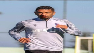 Trabzonsporun Brezilyalı oyuncusu Bruno Peres, sahalara dönüyor