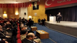 Trafik canavarı ile 43 yıldır mücadele eden Prof. Dr. Ilıcalıya trafik amca unvanı verildi