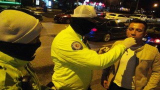 Trafikçilerden uyuşturucu test kitli denetim