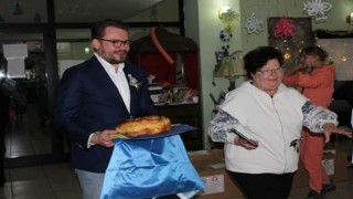 Türkiyedeki Ukraynalı mülteci çocuklara malzeme desteği