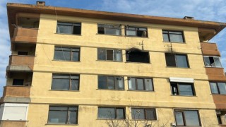 Tuzlada apartman dairesi küle döndü