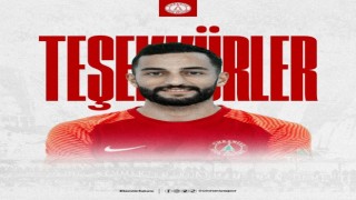 Ümraniyespor, Emre Nefiz ile yollarını ayırdı