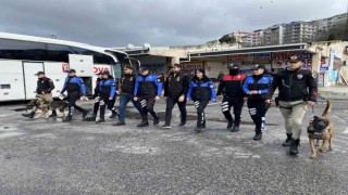 Üsküdarda polis, internet ve telefon dolandırıcılığına karşı vatandaşı uyardı
