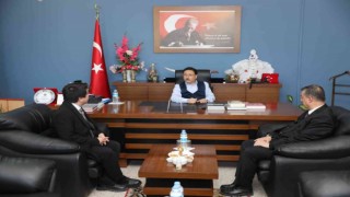 Vali Çiçekten Yeşilhisarda hem açılış hem ziyaret