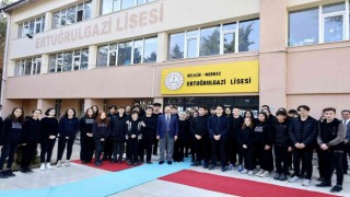 Vali Kızılkaya öğrencilerin davetine kayıtsız kalmadı