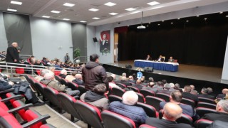 Vali Masatlı Merzifonda muhtarlarla toplantı yaptı