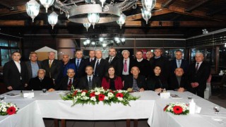 Vali Nehrozoğluya Balçovada vefa gecesi