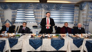 Vali Tekbıyıkoğlu: Demokraside basının yeri çok önemli