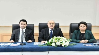 Vali Zülkif Dağlı: “Muhtarlar devlet-millet bütünleşmesi için önemli bir yere sahip”