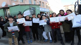 Vanda 324 bin öğrenci ve 18 bin öğretmen için yarıyıl tatili başladı