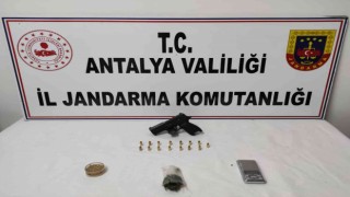 Villa kiralayıp uyuşturucu yetiştirmişler