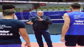 Voleybolda İzmir derbisi