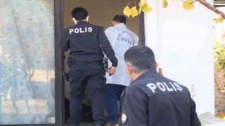 Yalnız yaşadığı dükkandan 2 gün boyunca çıkmayınca öldüğü anlaşıldı