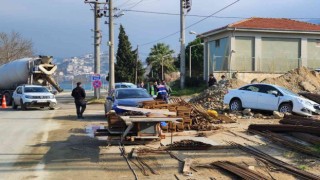 Yalova Esenköyde cip ile otomobil çarpıştı