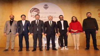 Yalovada öğrenciler Müftüoğluna yoğun ilgi gösterdi