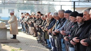 Yangında hayatını kaybeden yaşlı kadın son yolculuğuna uğurlandı