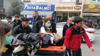 Yanlayarak yola çıkan otomobil kazaya sebep oldu: 1 ağır yaralı
