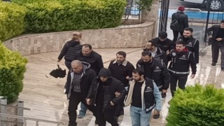 Yasa dışı yollarla yurt dışına kaçmak isterken yakalandılar