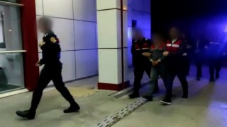 Yaşlı kadını gece maske takıp gasp ettiler, JASATa yakalandılar