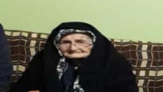 Yemek yaparken elbiseleri tutuşan yaşlı kadın yanarak öldü
