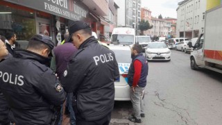Yola aniden çıkan yaya yaralandı