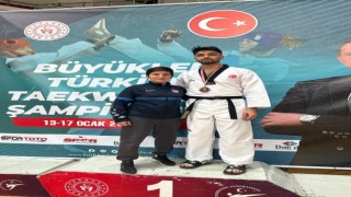 Yunusemreli taekwondocu Şahin Çelebi Türkiye 3ncüsü oldu