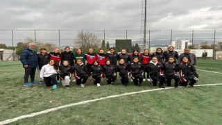 Zafer Sporlu 25 kadın futbolcu milli takım seçmelerine katıldı