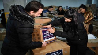13üncü yardım tırı Esenyurttan deprem bölgesine gönderildi