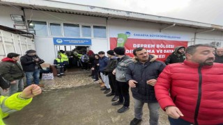 17 Ağustosu yaşayan Sakarya deprem bölgesi için seferber oldu