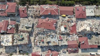 18 bin nüfuslu mahallede deprem sonrası sağlam bina kalmadı