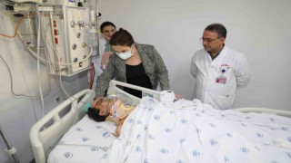 222 saat sonra kurtarılan Melike, Adanada sağlığına kavuşuyor