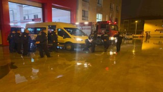 23 Kasımda depremi yaşamış Düzceden ekipler yola çıktı