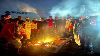 3 bin 550 madenci deprem bölgesinde hayat kurtarıyor