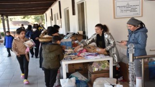 3üncü Piyade Eğitim Tugay Komutanlığı depremzedelerle yakından ilgileniyor