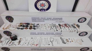 464 bin TL değerinde ziynet eşyası çalan şahıs yakalandı
